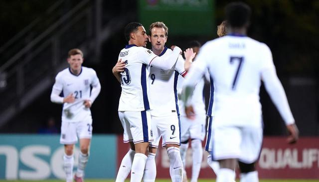 出击扑空, 安德森领球 出击扑空, 安德森领球